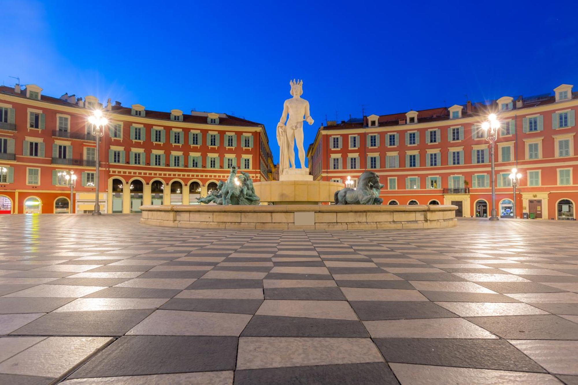 Le 323 Prom - 2 Chambres - Ac - Parking - Tram Et Supermarche Proches - Front De Mer Ніцца Екстер'єр фото